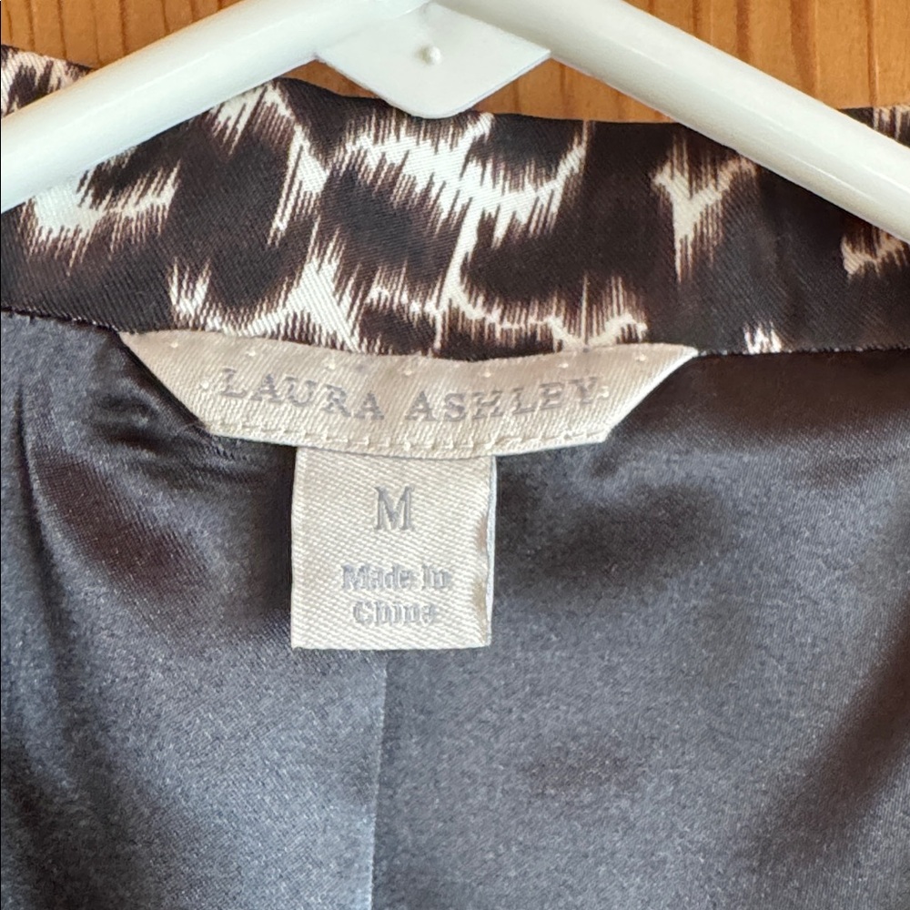 Laura Ashley Black and Cream Patterned Blazer - Picture 2 of 5